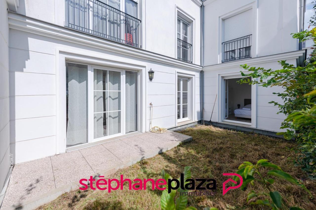 Plaza Vasco 01 Apartment Serris Bagian luar foto