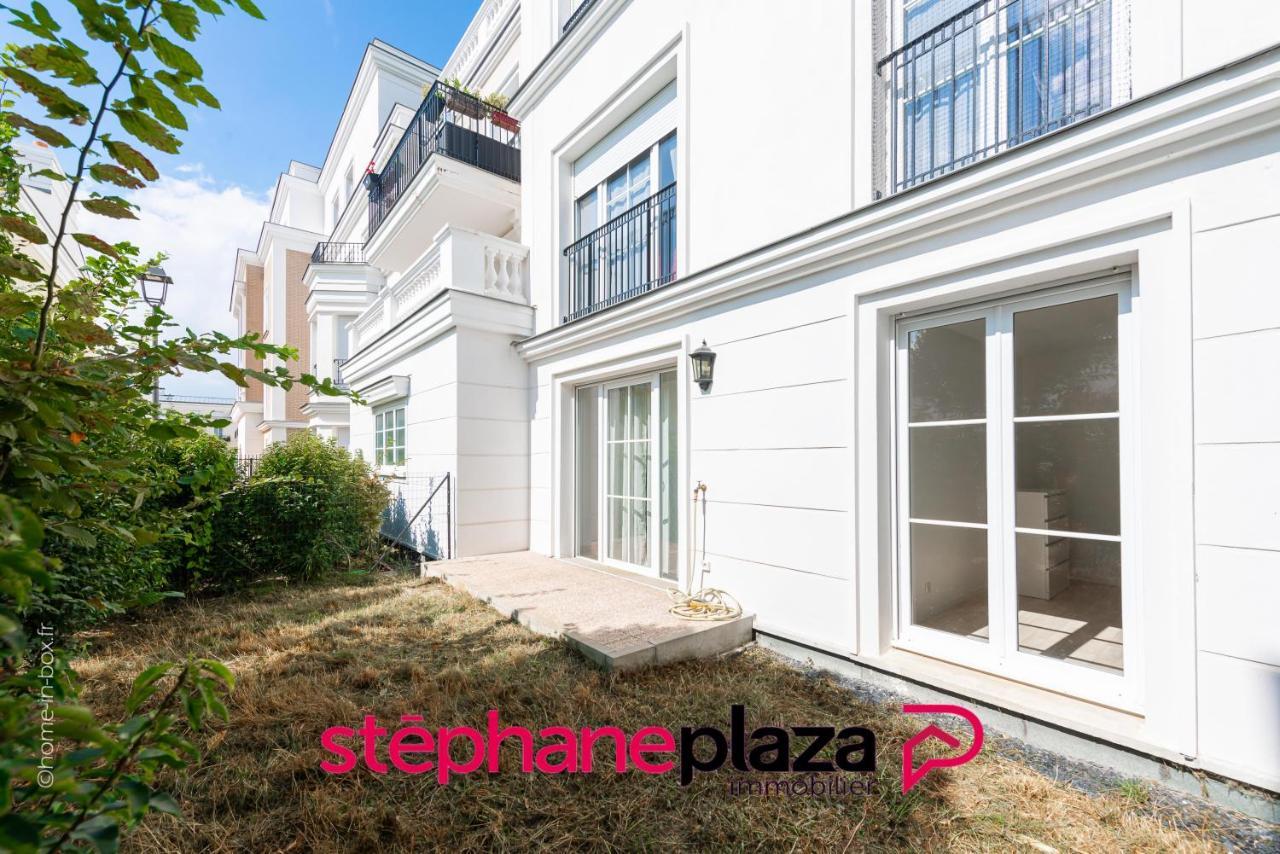 Plaza Vasco 01 Apartment Serris Bagian luar foto